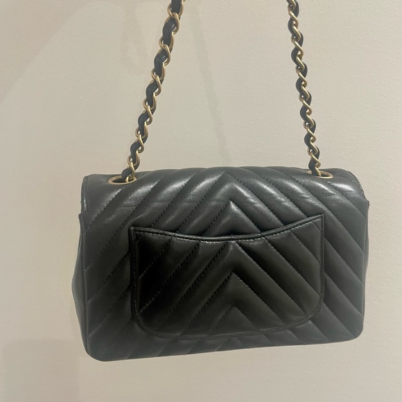 Authentic Chanel Chevron Mini Rectangle in Lambskin - Picture 3 of 8